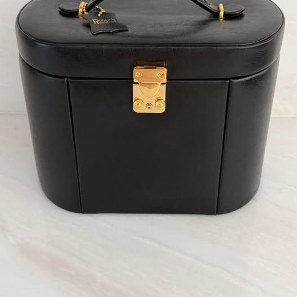 Vintage Dulwich Designs leather travel jewelry box